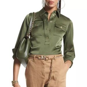 MICHAEL Michael Kors

Satin Pullover Tunic
Size xsmall.  Nwt